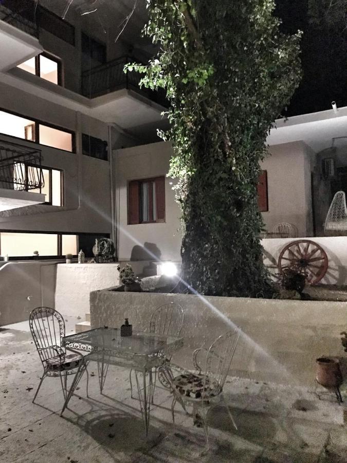 Hotel Kastri Garden Apartment Loutra Edipsou  Exteriér fotografie